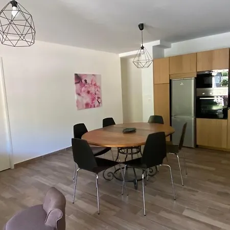 Foux D Centre De La Station 4 Pieces 8 Personnes Апартаменты *
